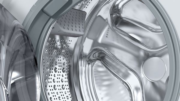 Large washing machine drum built to hold a capacity of 9kg.